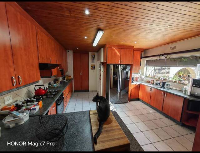 4 BEDROOM HOUSE FOR SALE IN VANDERBIJLPARK SE 2